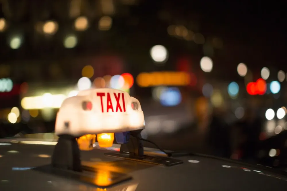 Taxi à Sens